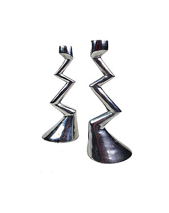 Para świeczników Zig Zag proj. Matthew Hilton dla SCP England 1987., Think Modern