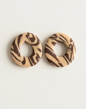 Kolczyki Chocolate, Estela