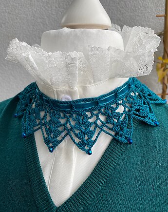 Naszyjnik koronkowy turkus/morski, Księżycowa ćma