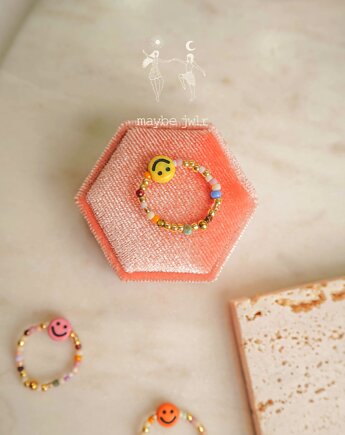 Pierścionek elastyczny Mix&Match żółty uśmiech, Maybe Jwlr