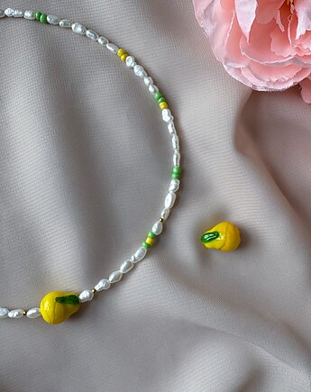 Naszyjnik z naturalnych pereł z zawieszką w kształcie gruszki, Hey details