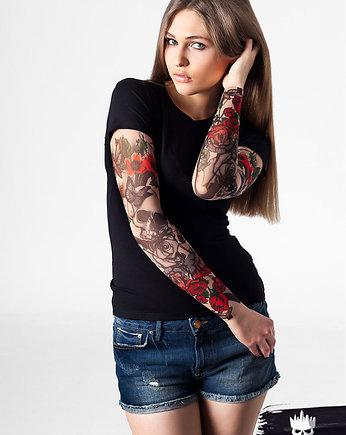 Czarny t-shirt z tatuażem Skull & Flowers, dirrtytown clothing