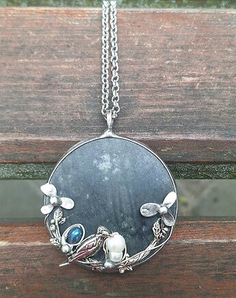 Ptak w ogródku nocą - wisiorek, po drugiej stronie lustra