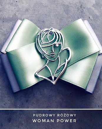 Brosza  Woman Power NEW, Pudrowy Różowy