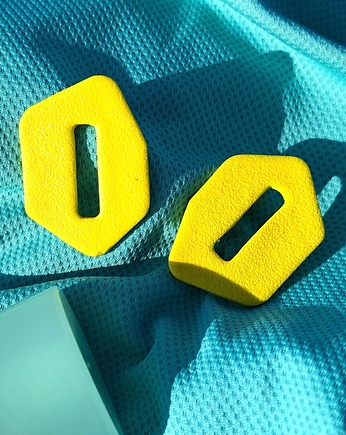 Kolczyki żółte okienko, Strabirabi