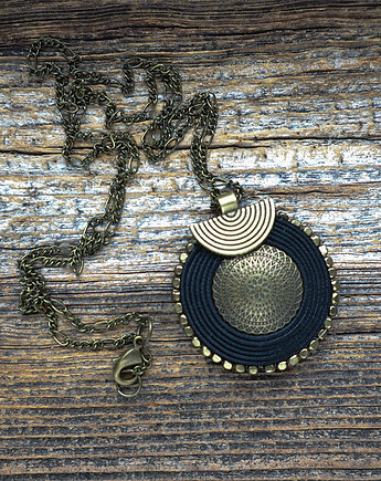 Mosiądz i czerń- naszyjnik sutasz, Mró Soutache