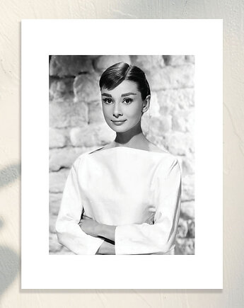 Fotografia z passe-partout: Audrey Hepburn, Galeria LueLue