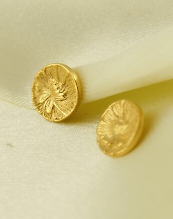 Srebrne kolczyki Piwonie Peony Studs, sztyfty pozłacane, biżuteria kwiatowa, Her Ring Bizuteria