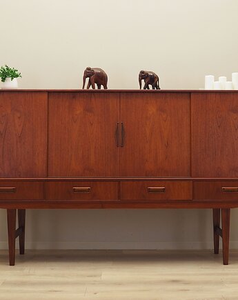 Highboard tekowy, duński design, lata 60, produkcja: Dania, Przetwory design