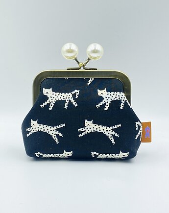 Cats Pearl, Chytrá Baba