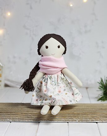 Lala różowa w spódniczce w ptaszki, szycioteka