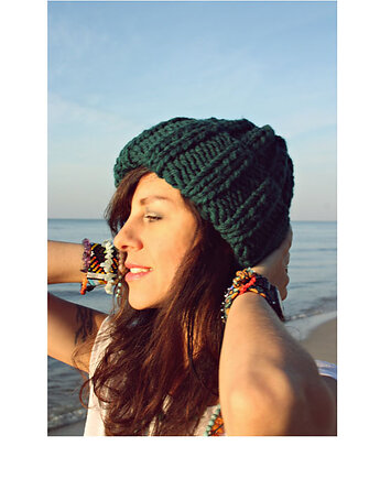 Czapka beanie  z wełną  leśna zieleń, Mademoiselle Patrini