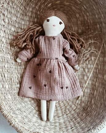 Ręcznie robiona miękka przytulanka lalka Anna serce, MARI DOLLS