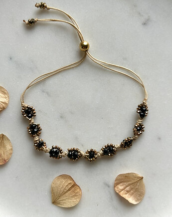 Ochrona i Elegancja -Amuletka z Turmalinem, Ili arte biju