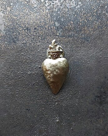Pin z mosiądzu/ Serce z płomieniem, Skrobot Design