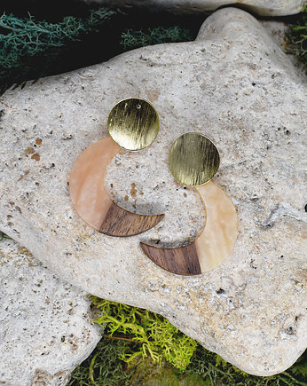 Drewniane wiszące kolczyki z żywicą / księżyc, Metal Earth Jewelry