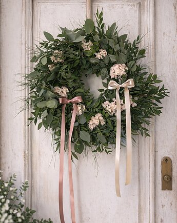 Wianek zieleń ciętą i hortensja stabilizowana, Łąka