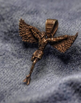 "Icarus-Christus" - mały wisiorek na krawatce z brązu, Biżuteria z Myśli Odlana