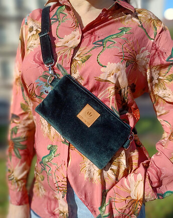 Mini nerka saszetka na telefon Butelkowa Zieleń, sabi tatka