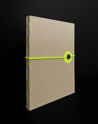Notes  w kropki zamykany na gumkę Fluo Yellow, Weronika Kanigowska