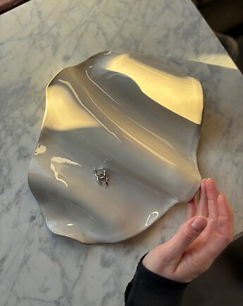 Ceramiczna Patera Fala XL na Sery Oliwki Przekąski Biżuterię Pearl White, Maison Fragile