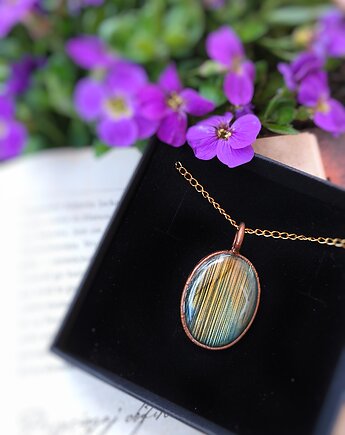 Wisiorek Pasiasty Labradoryt miedziany