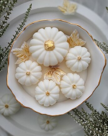 Świeca sojowa z dyniami, Narcissus Candle