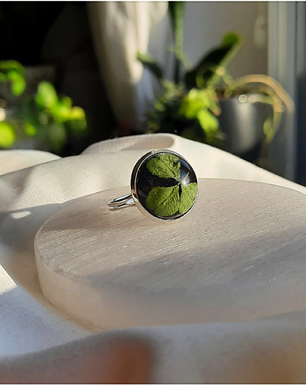 Mały pierścionek z koniczyna, Figa handmade accessories