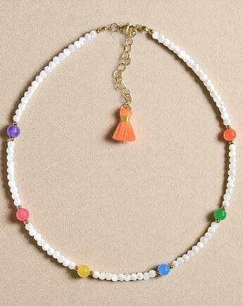 Choker : muszla biała i kolorowy jadeit : summer collection, kaktusia