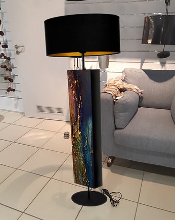 Szmaragdowa dekoracja - lampa podłogowa, art and texture