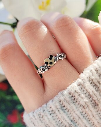 Pierścionek Jaspis Dalmatyński Serce regulowany stal chirurgiczna handmade, byNostawen