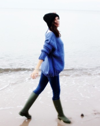 Sweter handmade oversize  blue z wełną, Mademoiselle Patrini