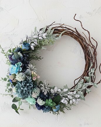 Zimowy wieniec - odcienie błękitu i srebro (26cm), Lola White