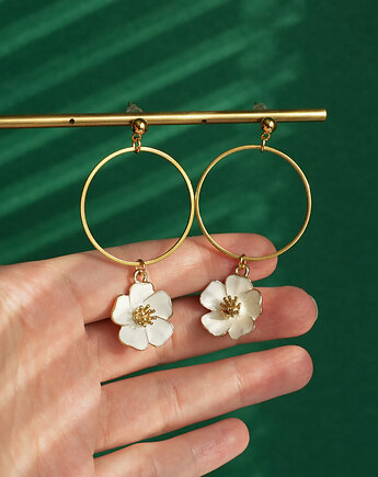 Złote kolczyki z białymi kwiatami, AT NOON