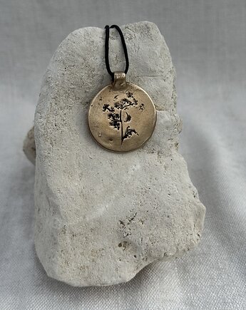 Wisior z brązu, Metalova Magia