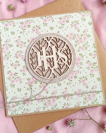 Kartka komunijna dla dziewczynki 2026 : delikatne kwiatki, kaktusia