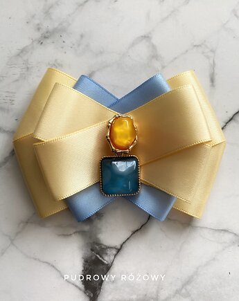 Kolekcja Masełkowa Brosza z kamieniami, Pudrowy Różowy