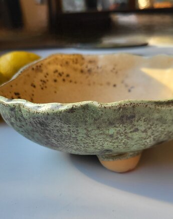 Ceramiczna miseczka na 3 nóżkach, ArtByLeika