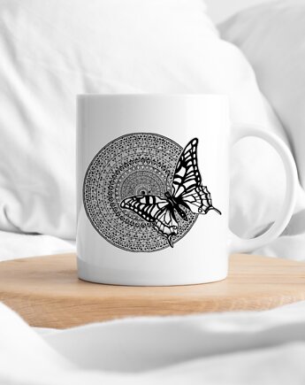 Kubek z mandalą "Mandala nr 14, Motyl", anna marczewska