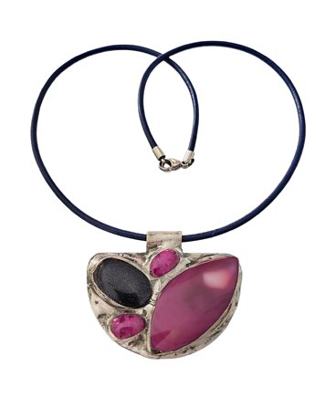 Naszyjnik z witrażowym wisiorem ENERGETIC NIGHT, Beezoo