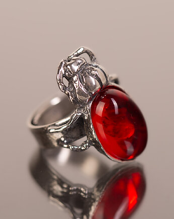 Pierścionek srebrny z bursztynem barwionym żuk, Andorii by Baco