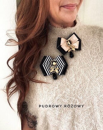 Brosza  z ozdobą w stylu glamour z czarnymi  kamieniami NEW, Pudrowy Różowy