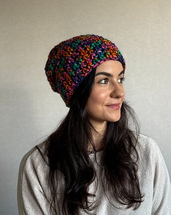 Kolorowa duża czapka beanie z wełną i alpaką, Zasznurowane