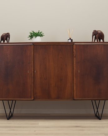 Highboard orzechowy, duński design, lata 60, produkcja: Dania, Przetwory design