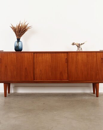 Sideboard tekowy, duński design, lata 70, produkcja: Dania, Przetwory design
