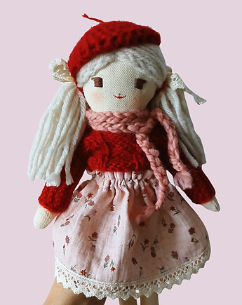 Lalka Pola w czerwonym sweterku babci Adelki, MARI DOLLS