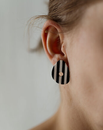 Wiszące sztyfty w paski, Dwie Gliny