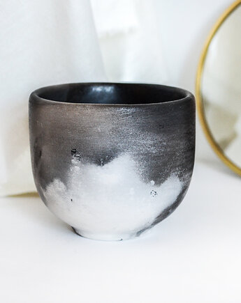 Czarka ceramiczna ręcznie wykonana , Berry Studio