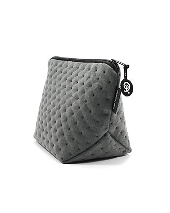 Elegancka szara pikowana kosmetyczka, RękaProduction