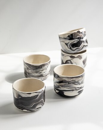 Czarka Marble 180 ml / black, Nieładnie Studio